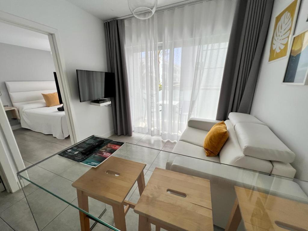 Bristol Sunset Beach Private Apartment 코라레호 외부 사진